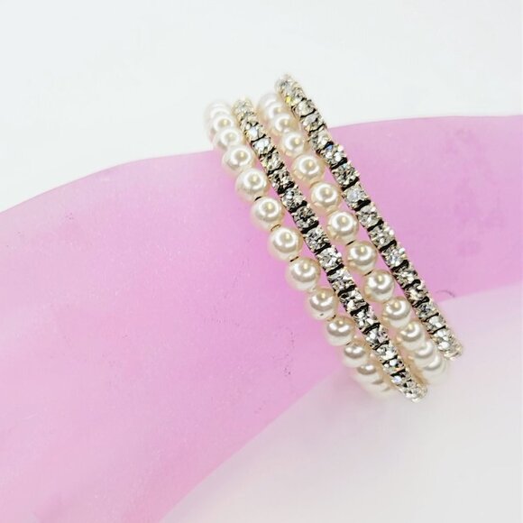 White Fashion Pearls and Crystals Four Coil Link Wrap Around Stretch Bracelet - Picture 1 of 15
